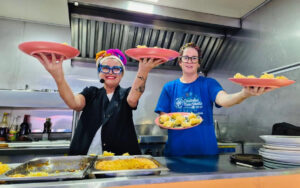Chef Adriana Saldanha ministra curso gratuito de gastronomia no Jardim Botânico