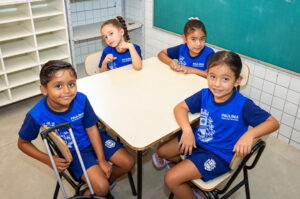 Pais de alunos da rede municipal tem mais 6 dias para solicitar uniforme escolar de 2027